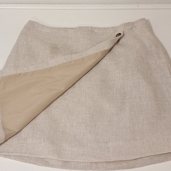 Banana Republic Linen Wrap Cream Mini Skirt Misses Size 4 - Picture 7 of 13